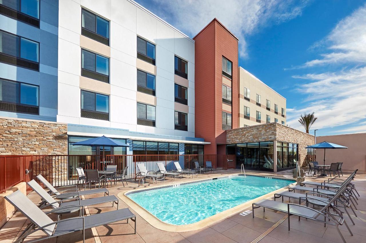 Fairfield By Marriott Inn & Suites Indio Coachella Valley Exterior photo